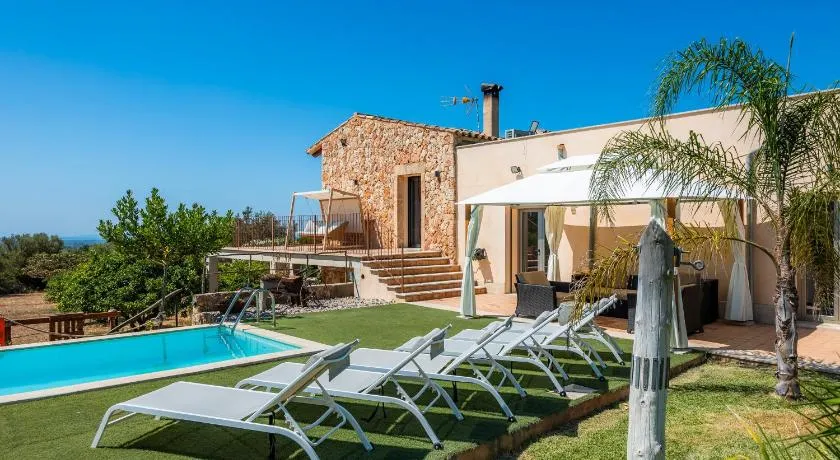Finca Son Montserrat - Image 1