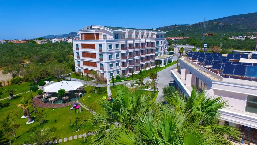 Rawda Resort Hotel Altinoluk - Image 1