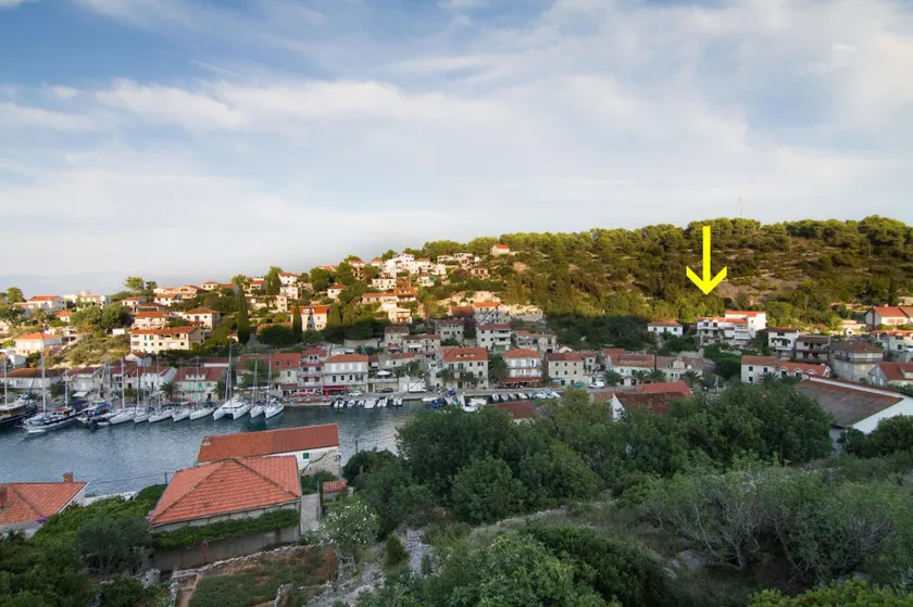 Apartment Marko A3-Veliki Stomorska, Island Solta - Image 1