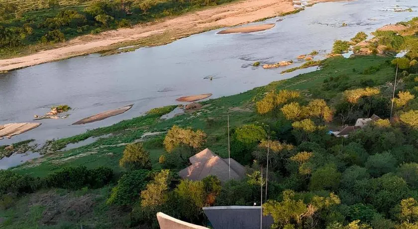 Kruger Private Lodge - Image 1