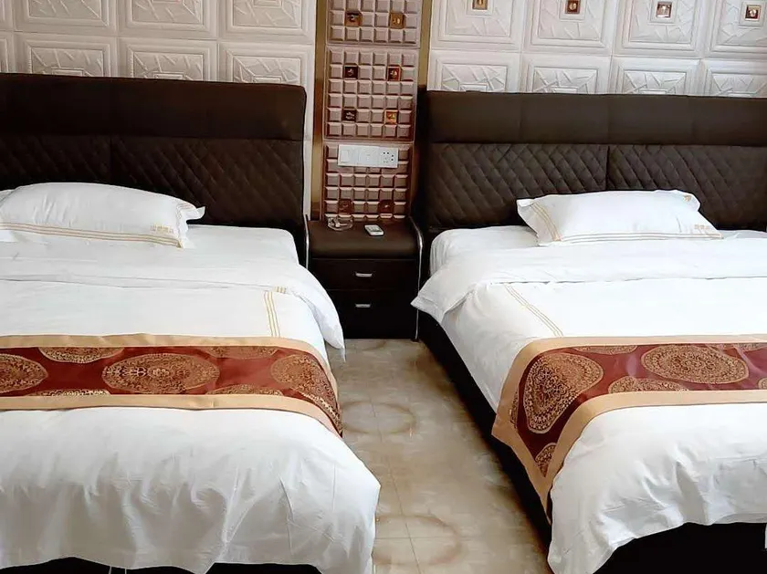 Guoyun Hotel - Image 1