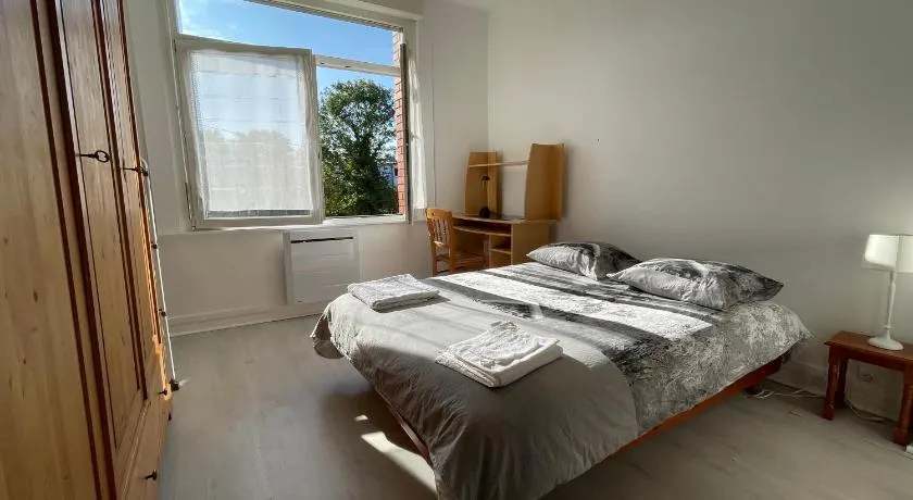 Appartement calme et lumineux - parking gratuit a 200m - Métro à 5mn - Image 1