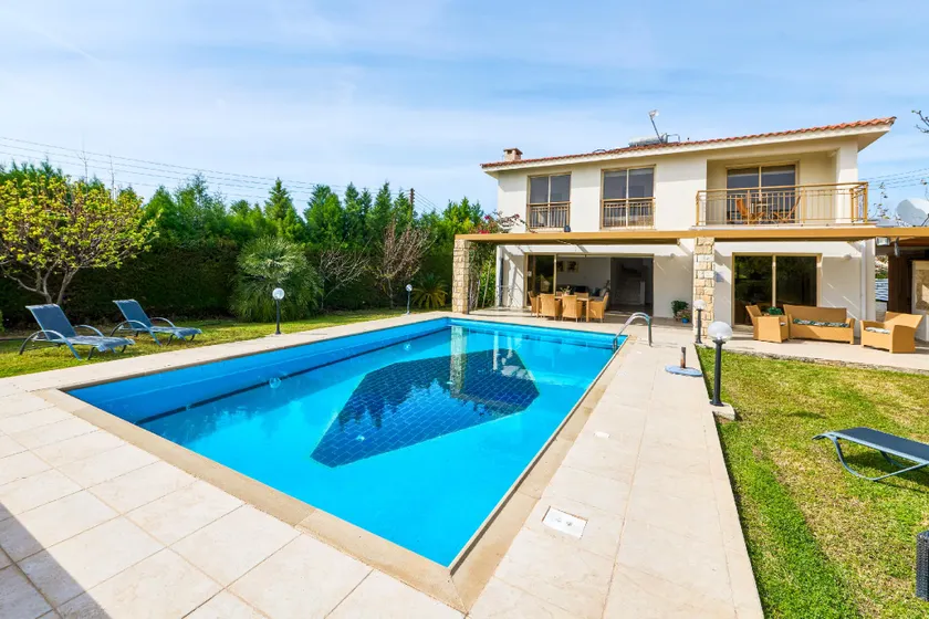 Villa Anassa Private Pool Near Beach - Image 1