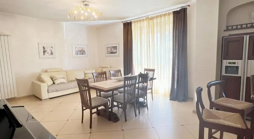 Maison Isabel - Image 1