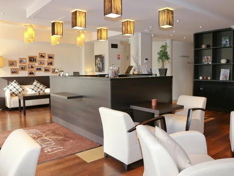 Hotel Georges - Image 1