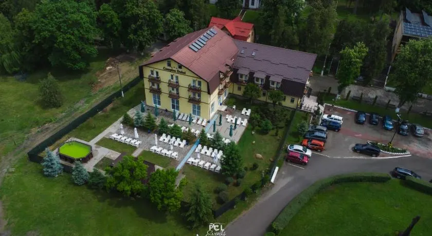 Hotel Dobsi - Image 1