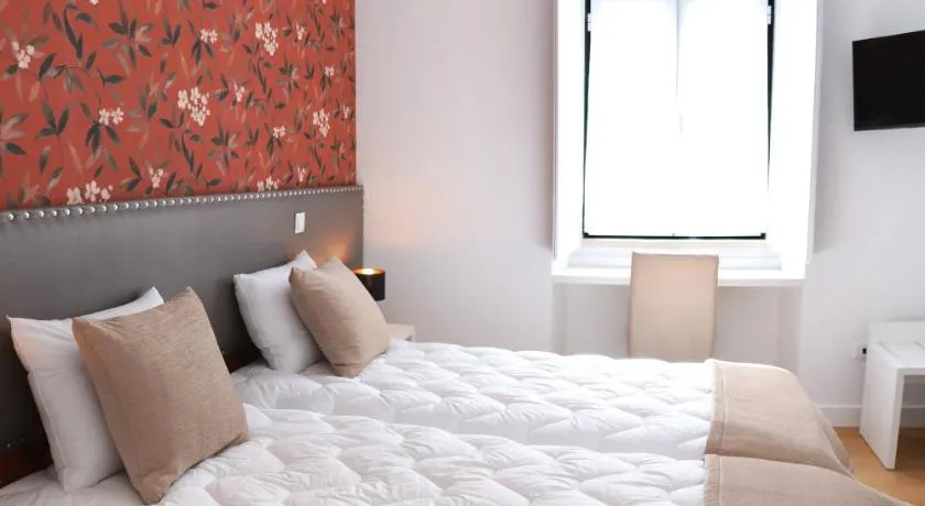 Glass Boutique - Rooms & Suites - Image 1