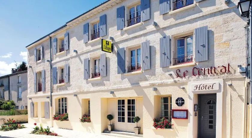 Logis Hôtel Le Central - Image 1