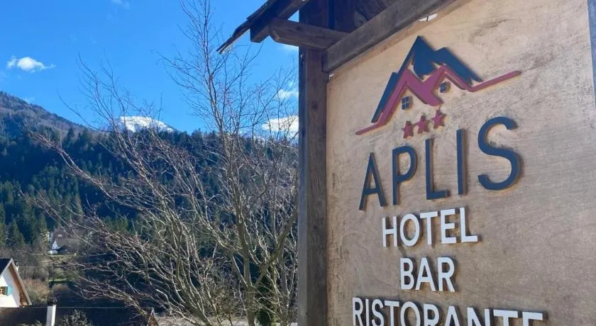 Hotel Aplis - Image 1
