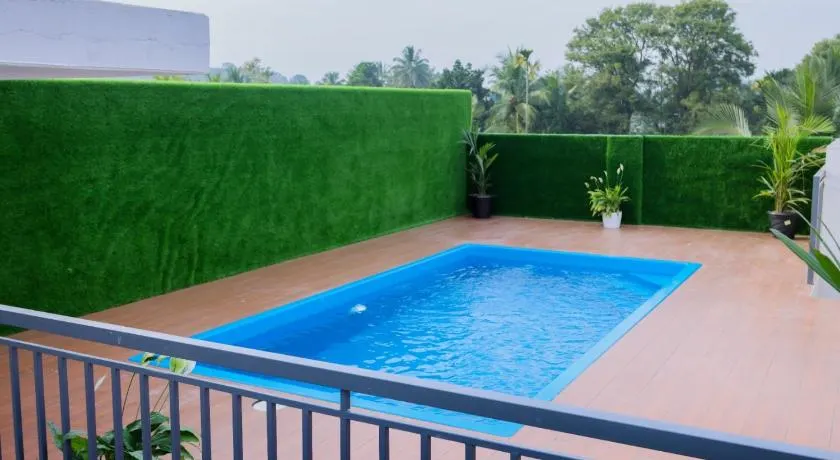 Munderi Green Mounts - Family Rooms with Swimming Pool - Image 1