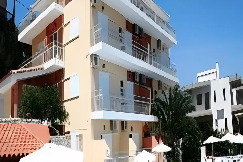 Viaros Hotel Apartments - Image 1