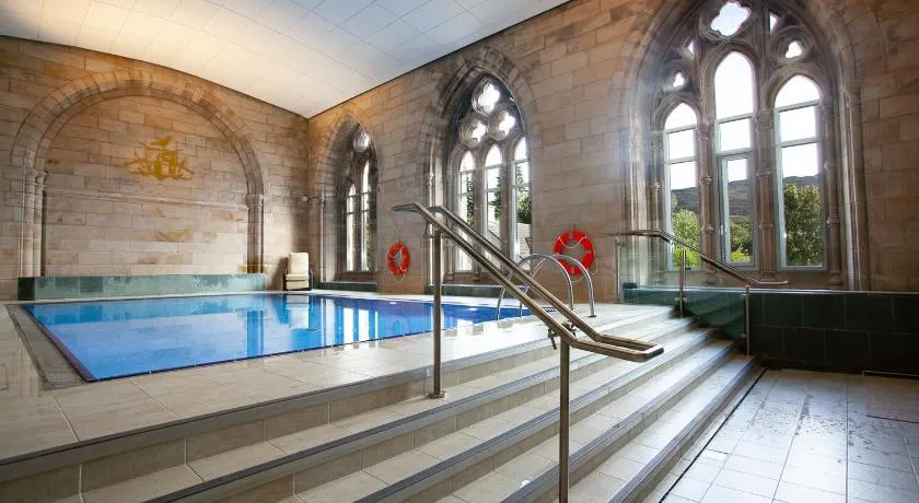Moat House - Highland Club - Image 1