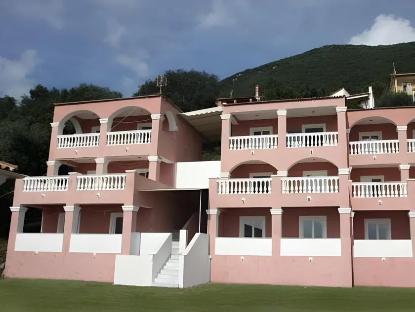 Paradiso Hotel Corfu Sea View Apartments with Pool in Ipsos - Image 1