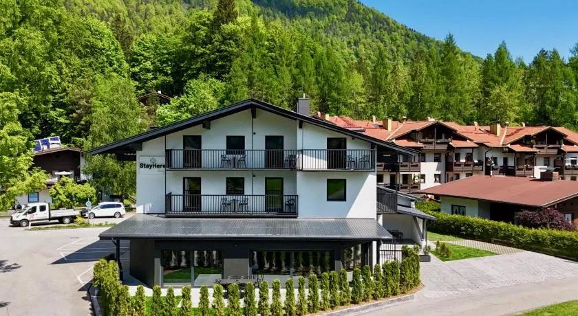 Stay Here Living Apartments - Image 1