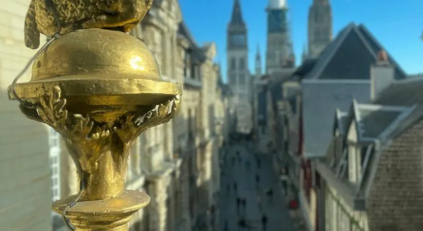 Le Rouen Shelter - Image 1