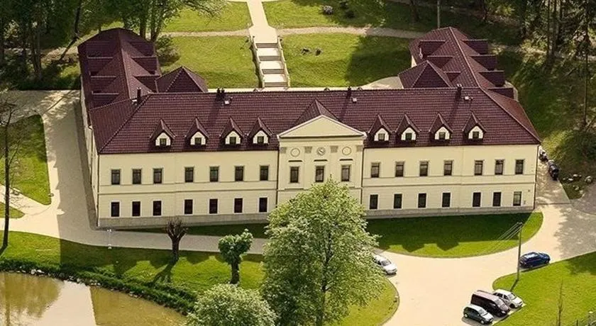 Zámek Kamenný Dvůr - Image 1