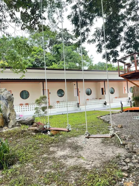 ร เรือ รีสอร์ท - Image 1
