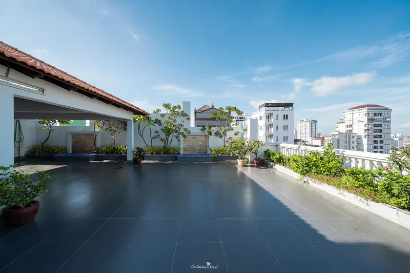 E&V Apartment - Image 1