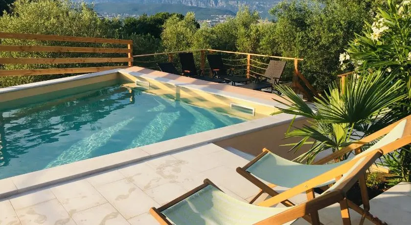 Seaview Villa Anita with Two Apartments and private Pool - Image 1