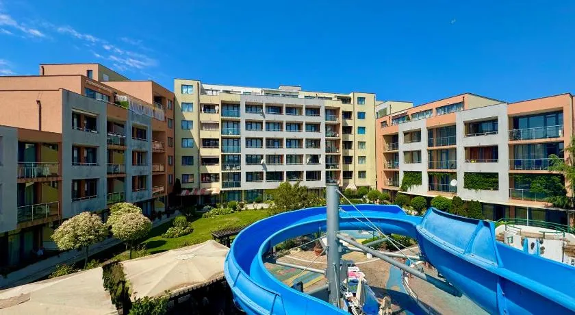 Two bedroom apartment in Trakia Sunny Beach - Image 1