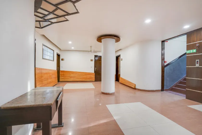 Hotel O Grand Peepal - Image 1