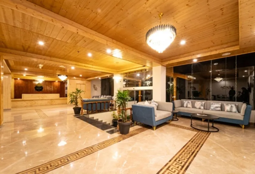 The Whitestone Inn & Suites ( A Centrally Heated Mountain & Valley View ) - Image 1