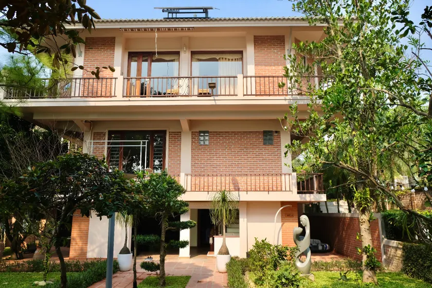Lakeside Garden Homestay - Image 1