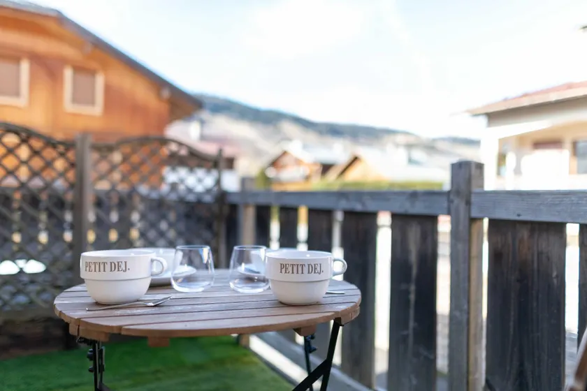 Apartment with terrace and parking heart of Megève - Image 1