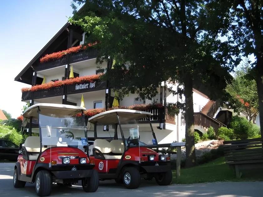 Hotel Rottaler Hof - Image 1
