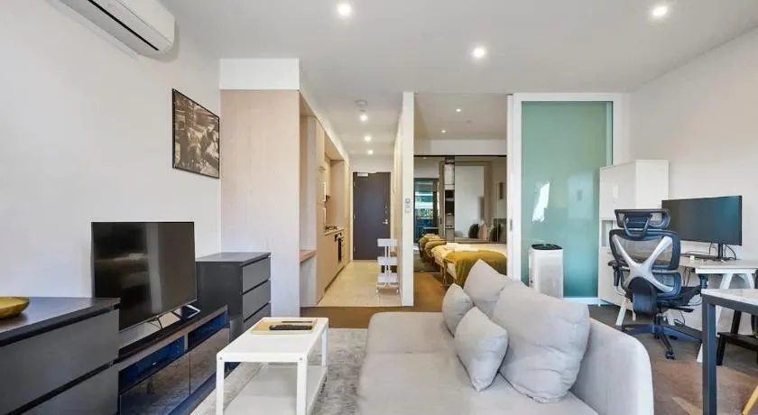 Luxuria Apartments - Fulton Lane - Image 1