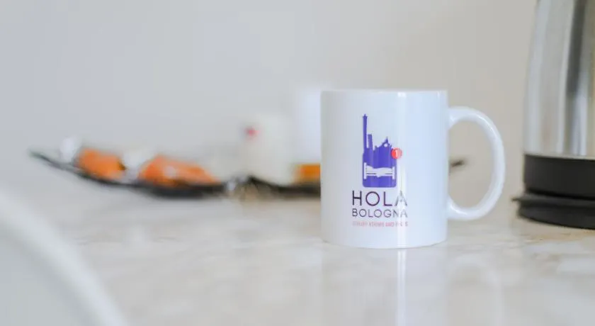 HOLABOLOGNA Luxury Rooms and Flats - Image 1