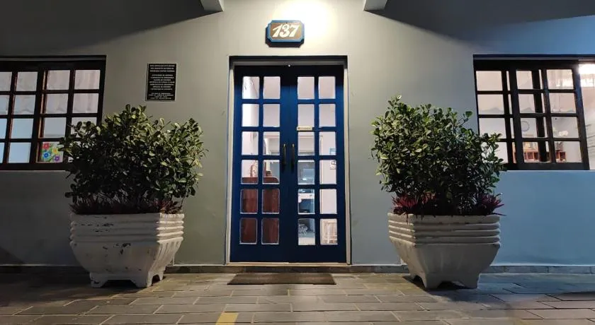Hotel Pousada Garoupas - Image 1