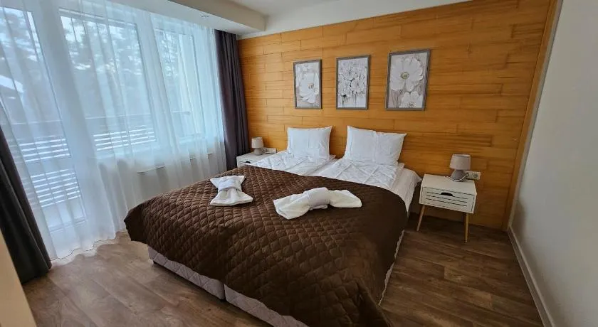 Forest Chamkoria Apartment - Image 1