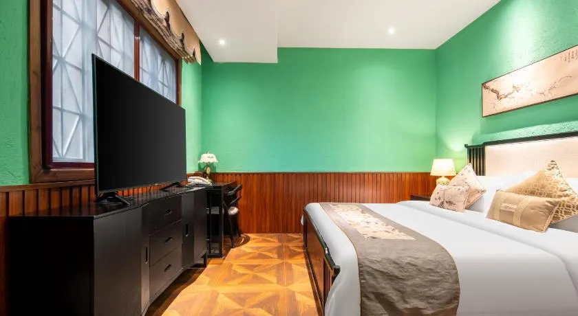 Huangling Shaiqiu Boutique Hotel - Image 1
