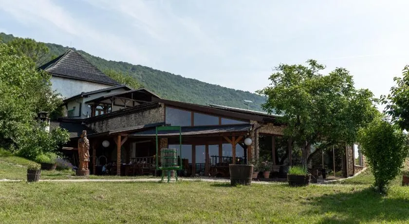 GRANÁRIUM - Image 1