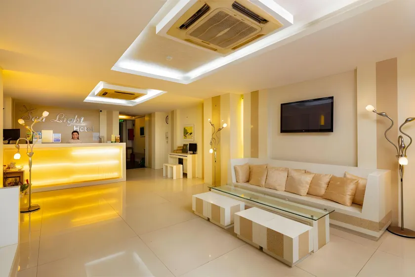 Sea Light Hotel Nha Trang Beach - Image 1