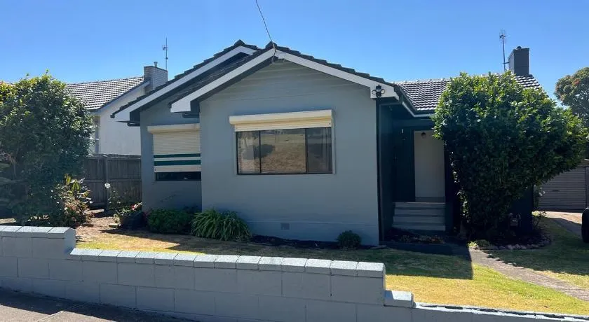 Holiday Home in Warrnambool - Image 1