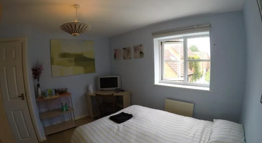 Burgess Hill Homestay - Image 1