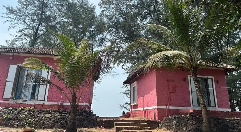 The Redstones Resort - Image 1