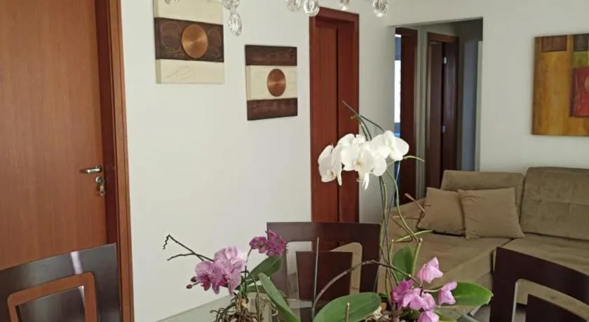 Apartamento setor bueno - Image 1