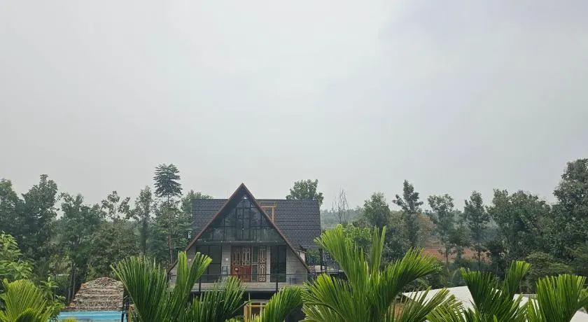 Ambience Retreat - Image 1