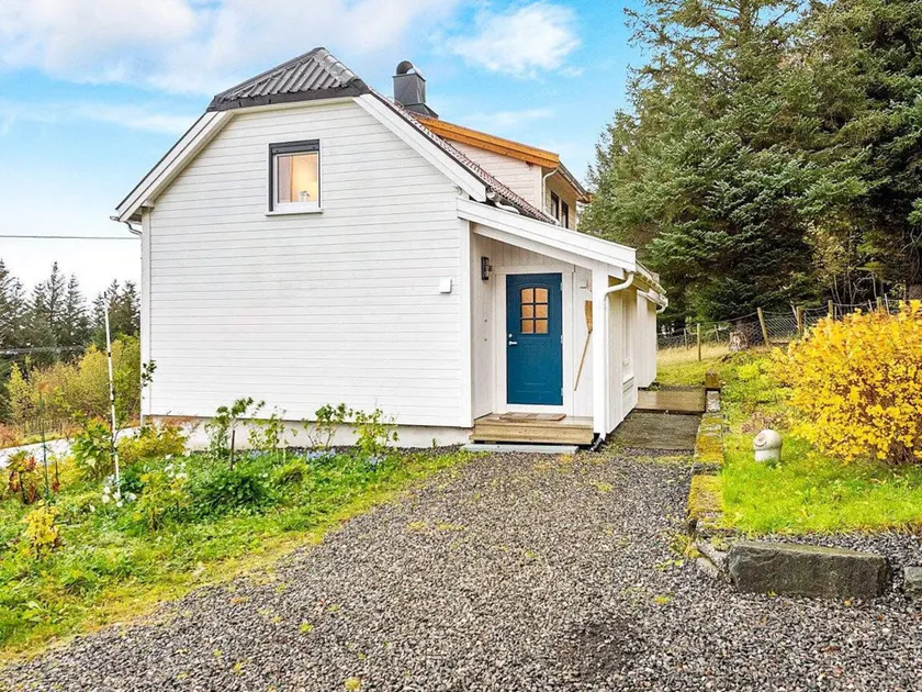 6 person holiday home in MIDSUND-By Traum - Image 1