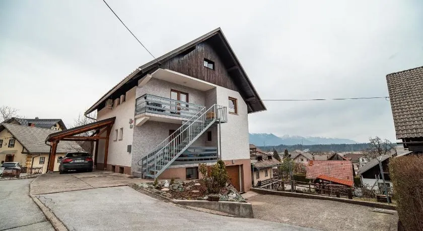 Apartment Carmen - Image 1