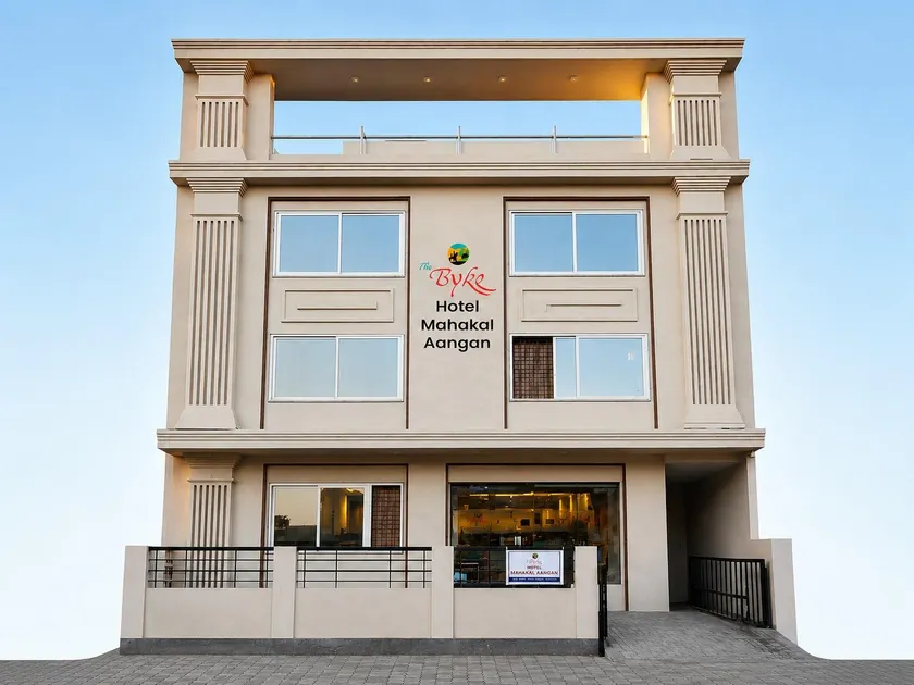 The Byke Boutique Mahakal Aangan - Pan India Pure Veg Hotel Chain - Image 1