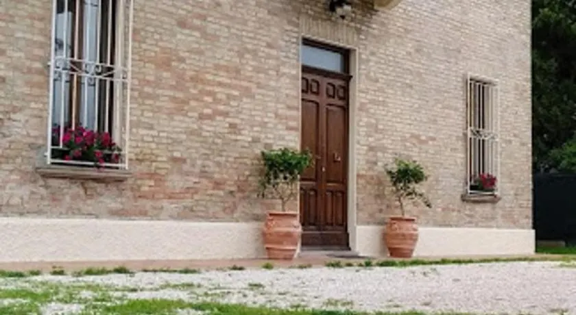 Villa Blanco's - Image 1
