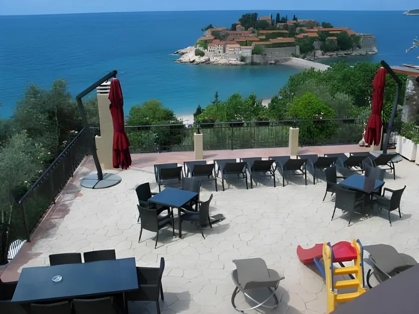 Monte Perla Residence - Image 1