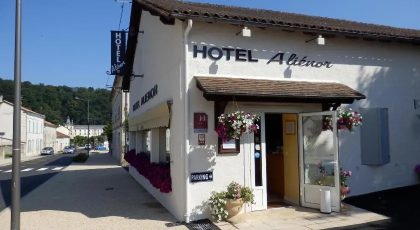 Hotel Alienor - Image 1