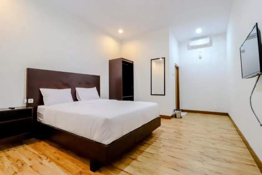 Hotel Sumaryo - Image 1