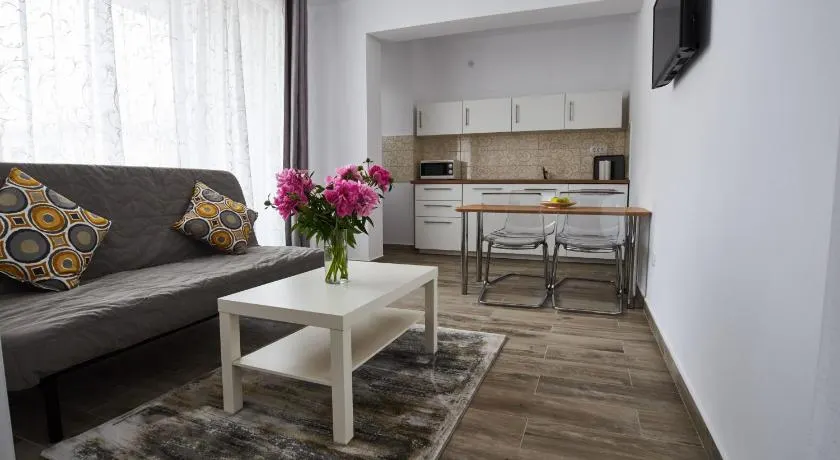 AT Central Apartments - Image 1