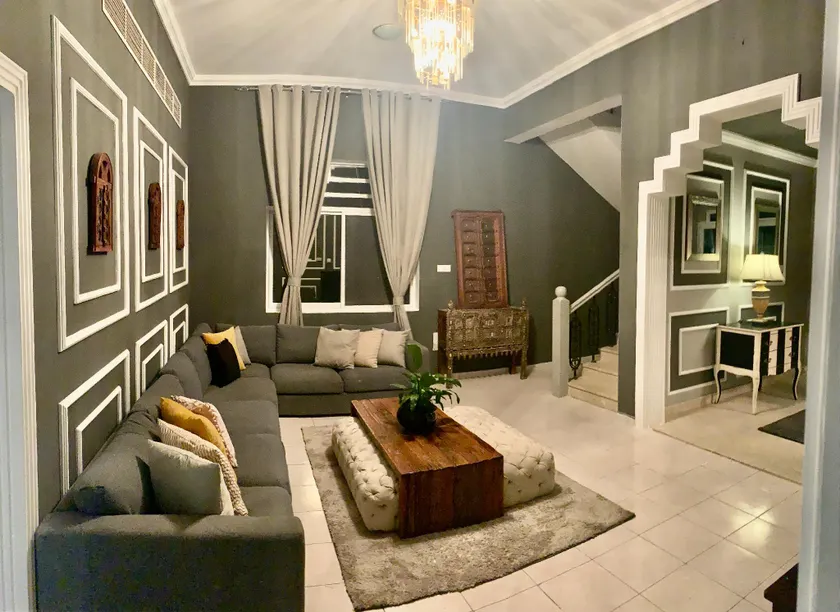 Cozy 5 bedroom villa - Image 1